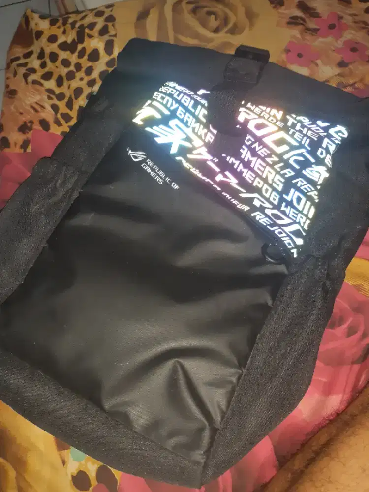 TAS LAPTOP ROG BP4701 Backpack
2nd 98% mulus terawat ORIGINAL