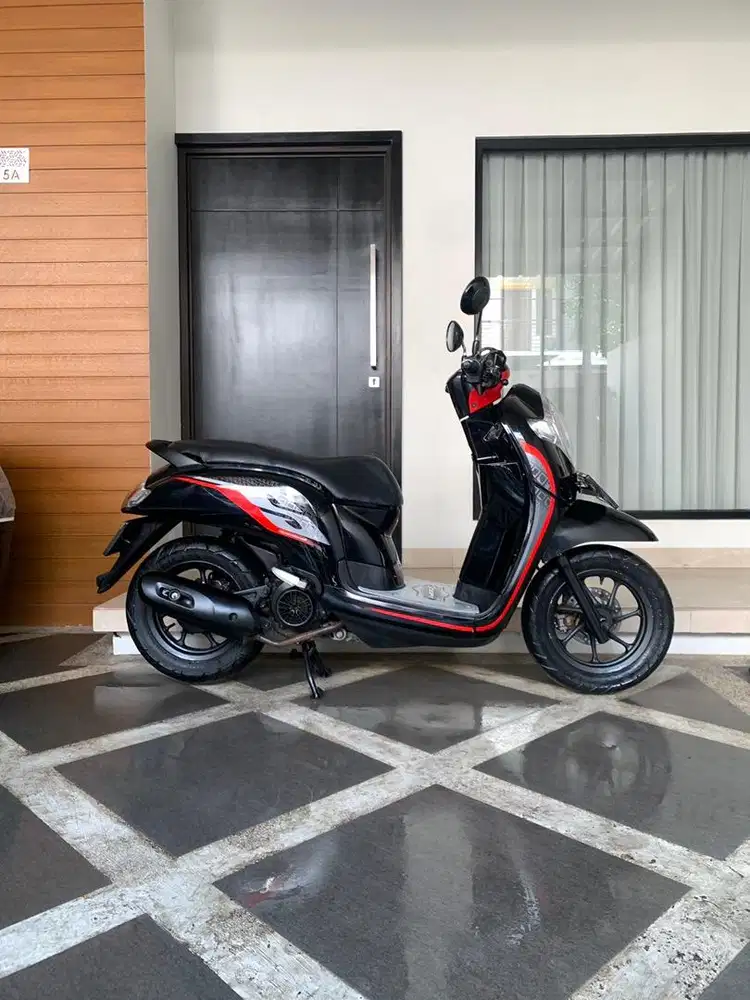 HONDA SCOOPY 2020 CBS ISS PAJAK ON, SRT LGKP, MESIN ENAK, SIAP PAKAI