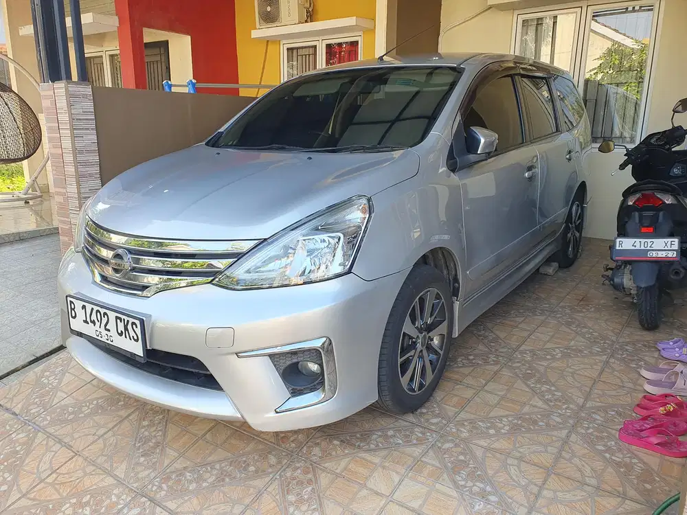Nissan Grand livina 2016 Bensin
