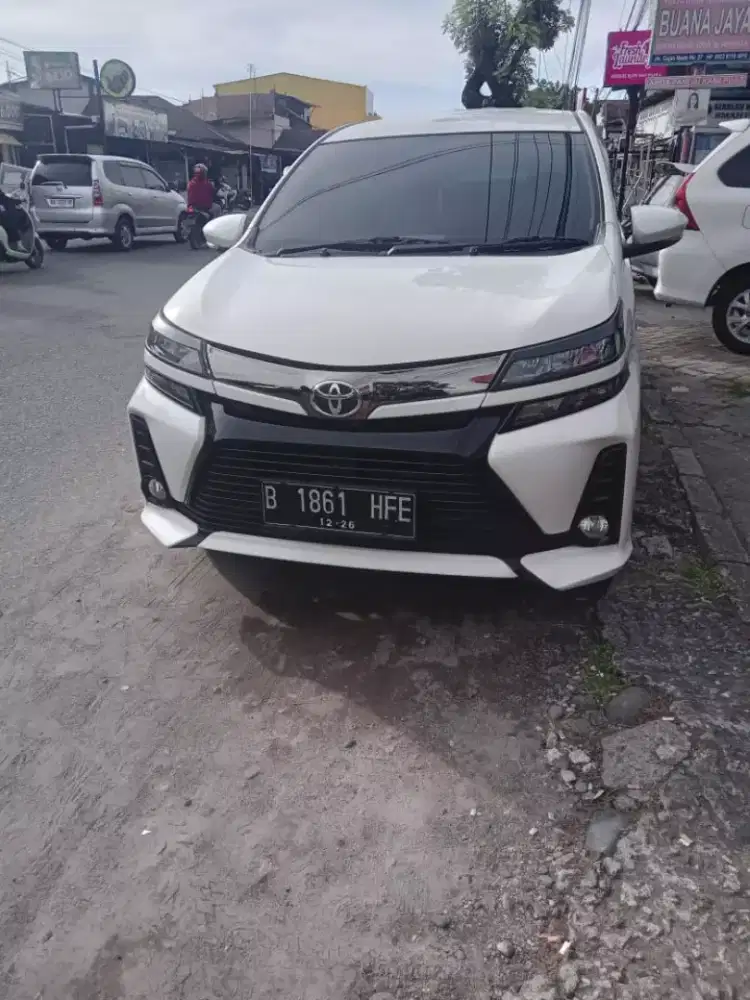 Jual beli mobil