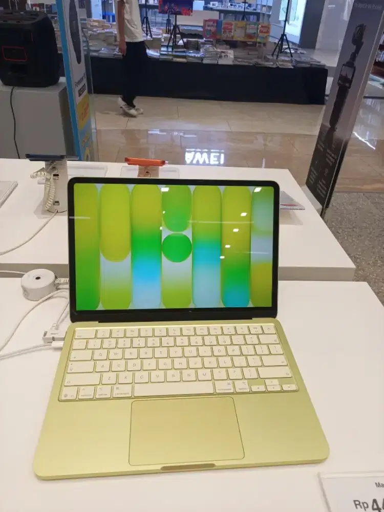 CICILAN RINGAN CUKUP KTP MACBOOK NEO PAKE HOMECREDIT