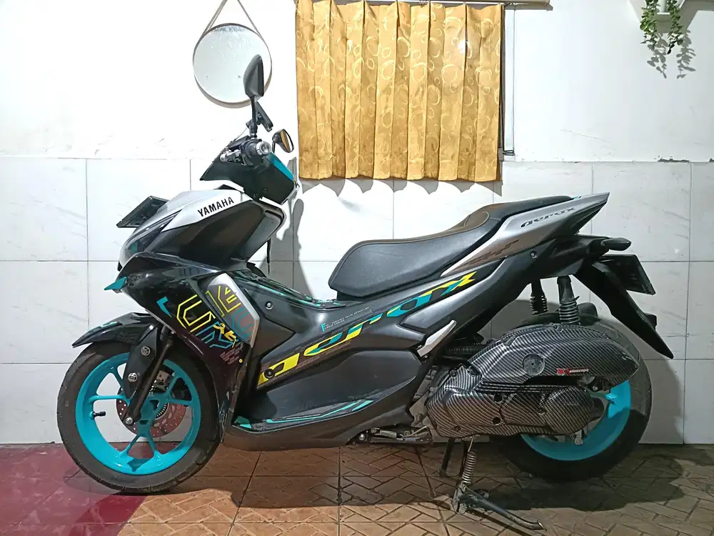 Aerox new tahun 2024 low km 14rb/tt boleh gan cash lebih bagus