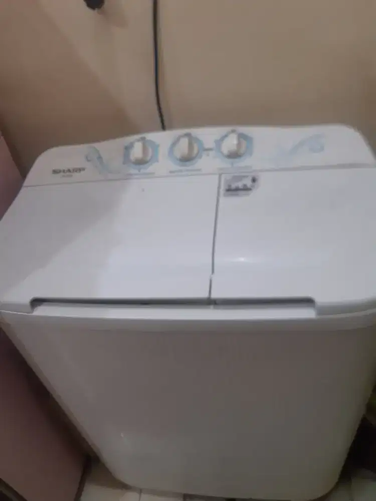 Jual Mesin Cuci tipe ES T65 M Kondisi hidup Normal