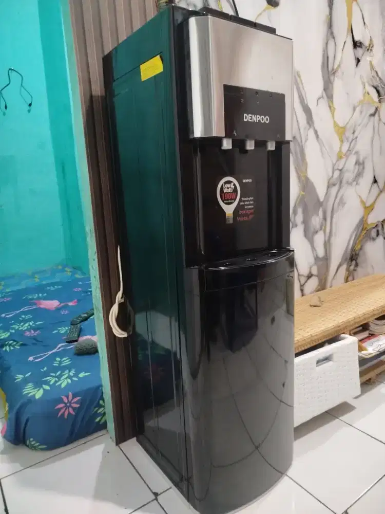 Dispenser galon bawah DENPO