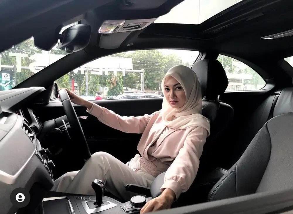 Lowongan Driver pribadi Wanita