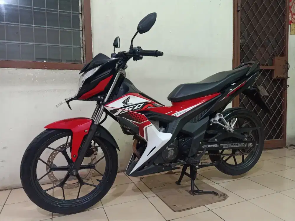 Honda SONIC 150 R PGM-FI 2024 BL 3 ( FULL ORIGINAL / LIKE NEW) B DKI