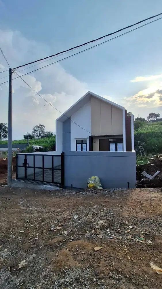 Rumah 2Lt Siap Bangun Bisa Request Design di Mandalajati - Bandung