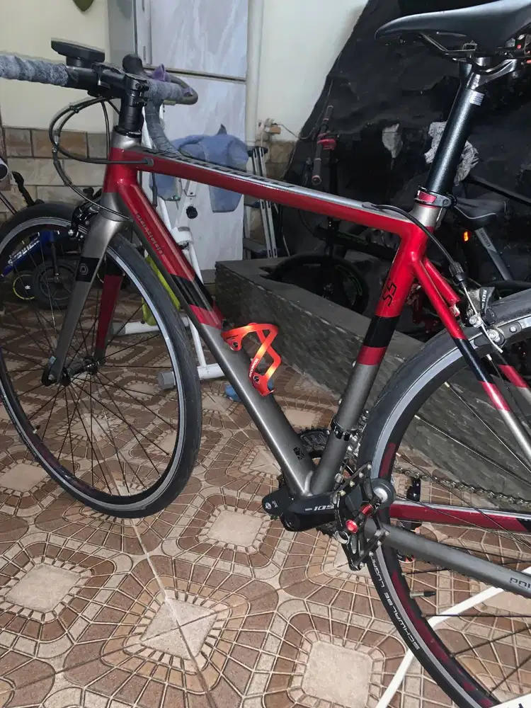 Roadbike Polygon Strattos S5