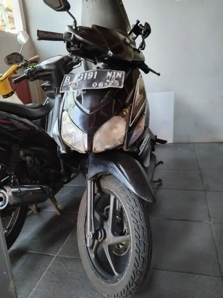 Vario CW 2010 Warna Original Mesin Halus Anti Rewel