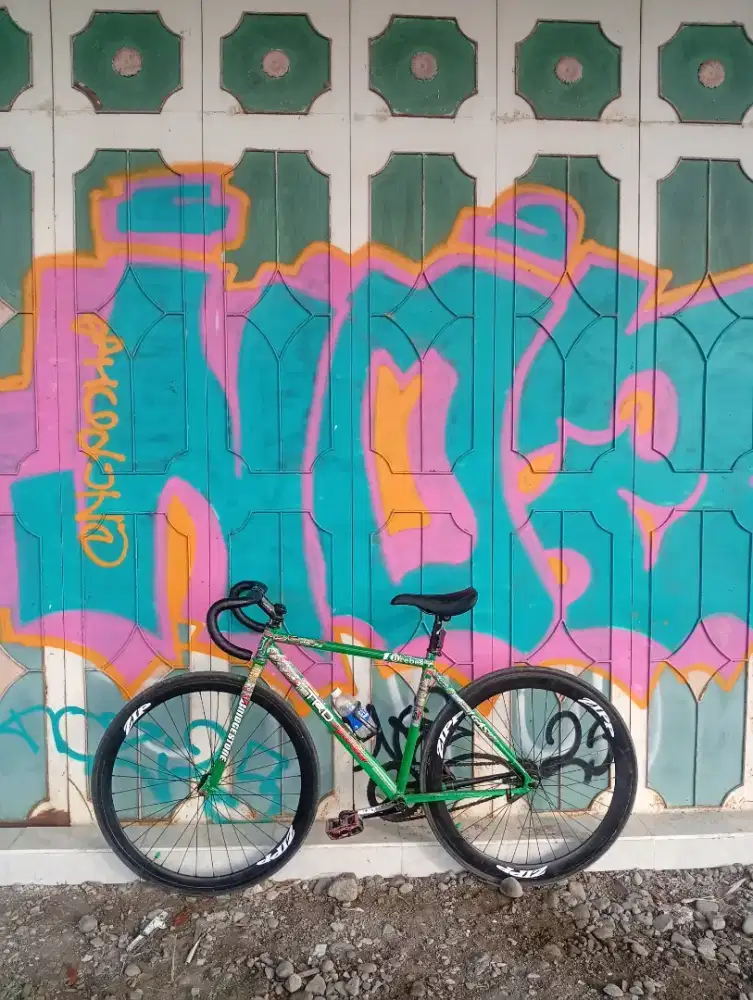 Sepeda fixie,no mines