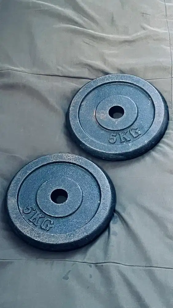 Iron Plate Bekas