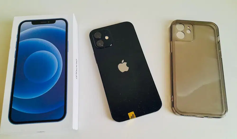 iphone 12 64GB Inter Fullset Black All Operator