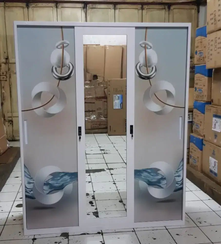 Lemari besi 2 / 3 pintu