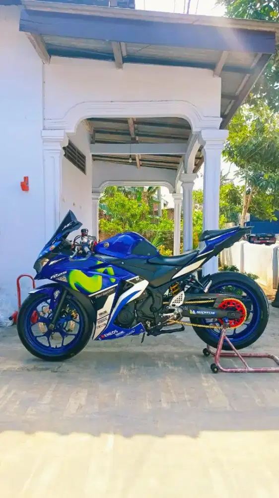 Dijual Yamaha R25 2016
