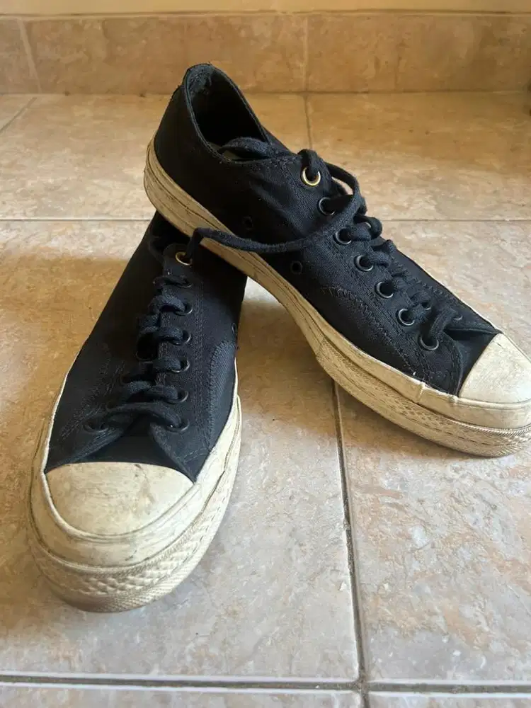 Jual sepatu convers ori