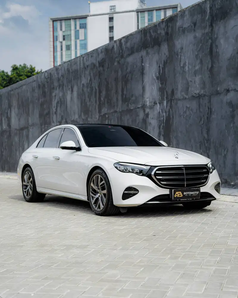 Mercedes-Benz E200 Exclusive Line W214