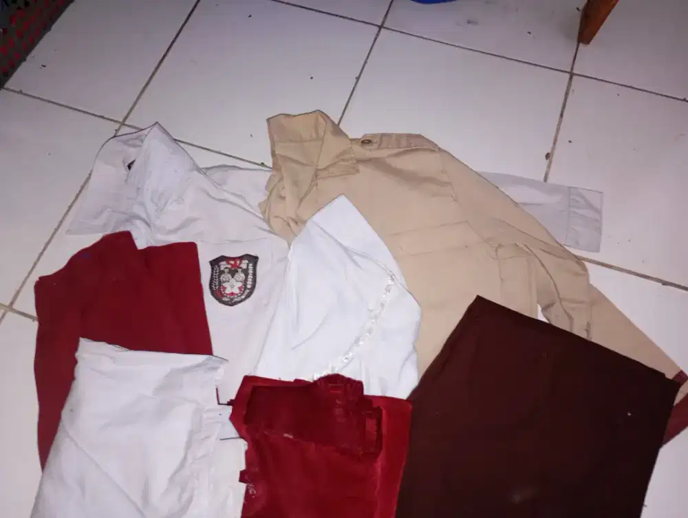 Baju SD bisa di tawar