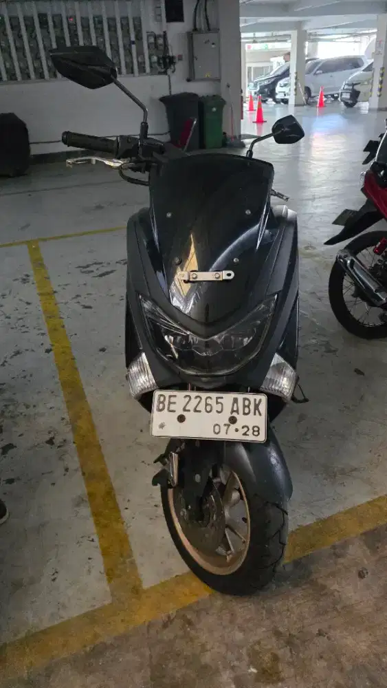 NMAX OLD 2018 GEN2 HITAM