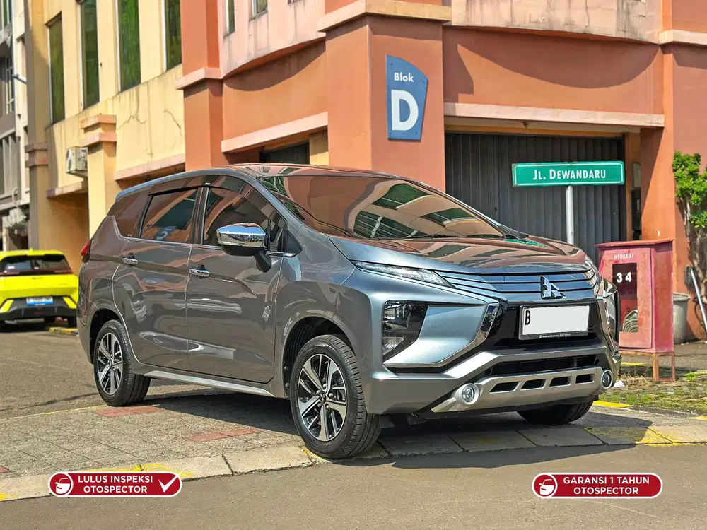 Dp minim Xpander Ultimate matic 2019 mitsubishi AT grey abu bs TT
