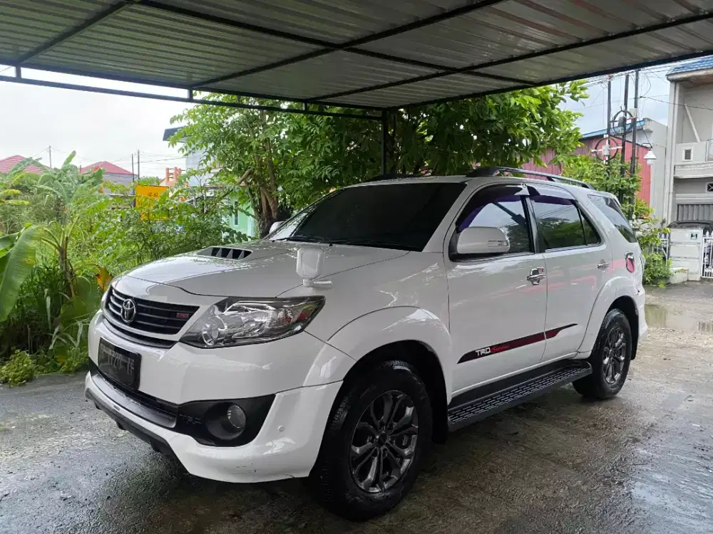 Jual beli mobil