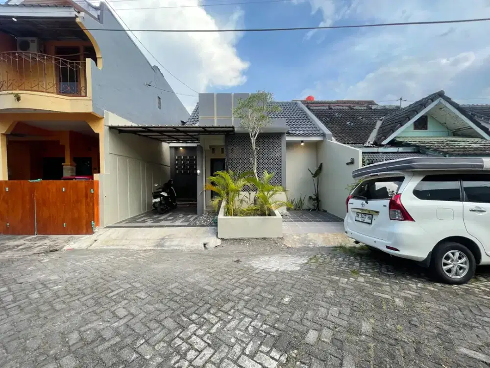 Dijual Rumah di Perumahan Plosokuning Jalan Kaliurang Km 8 Sleman