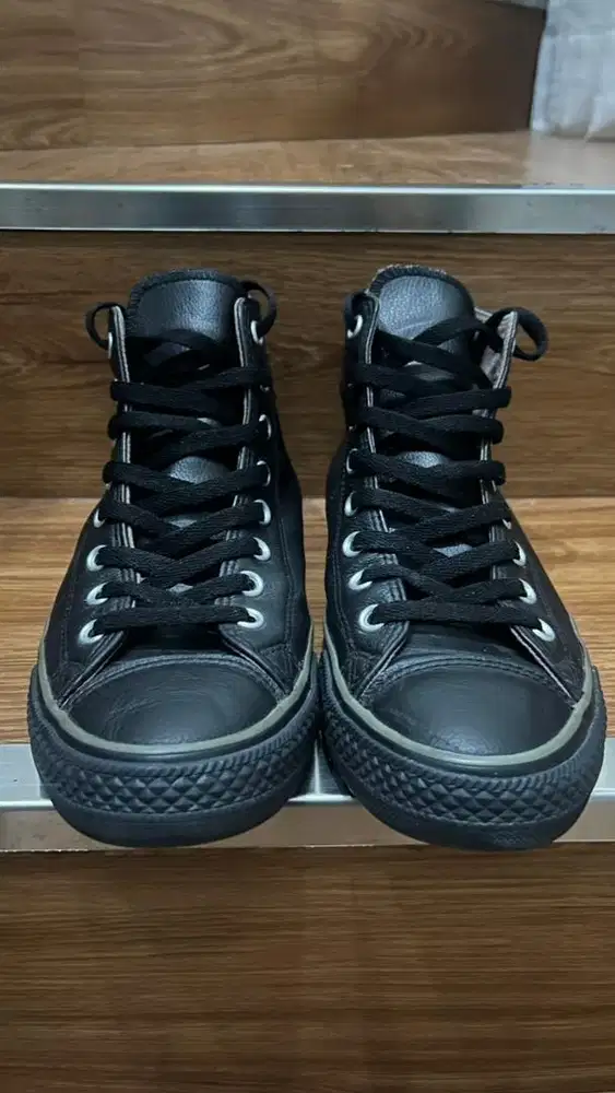 Sepatu CONVERSE Size 8.5 Full Black Full Leather ORIGINAL