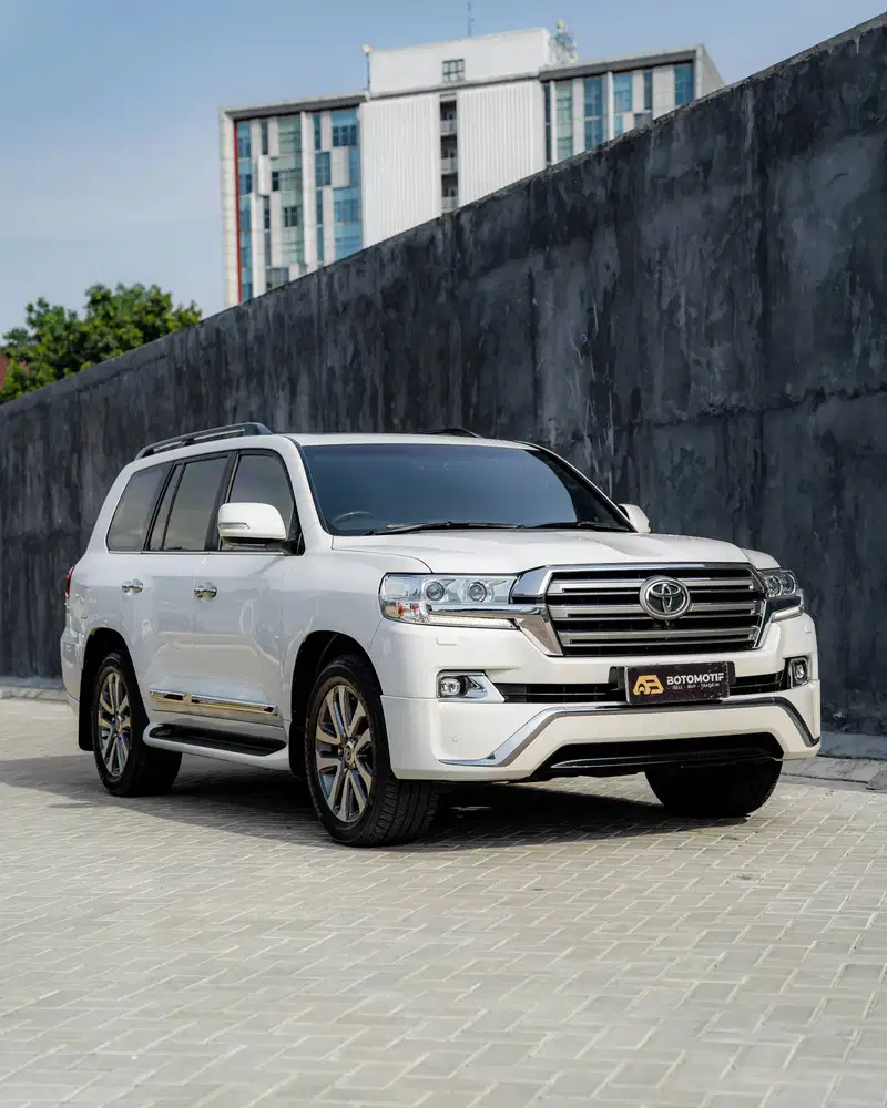 Toyota Land Cruiser 200 VX-R V8 Facelift ATPM 2018