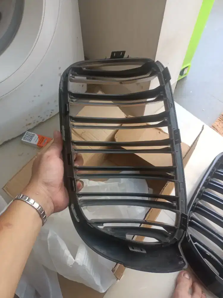 Gril bmw bekas yg minat aja
