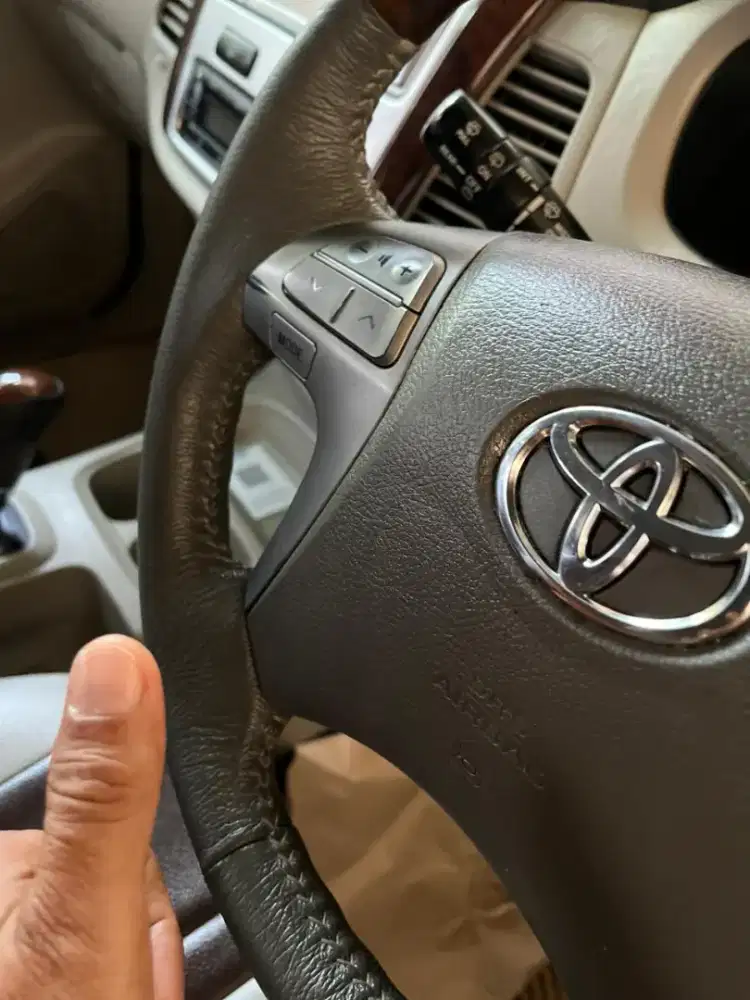 Innova V Matic diesel 2012 antik