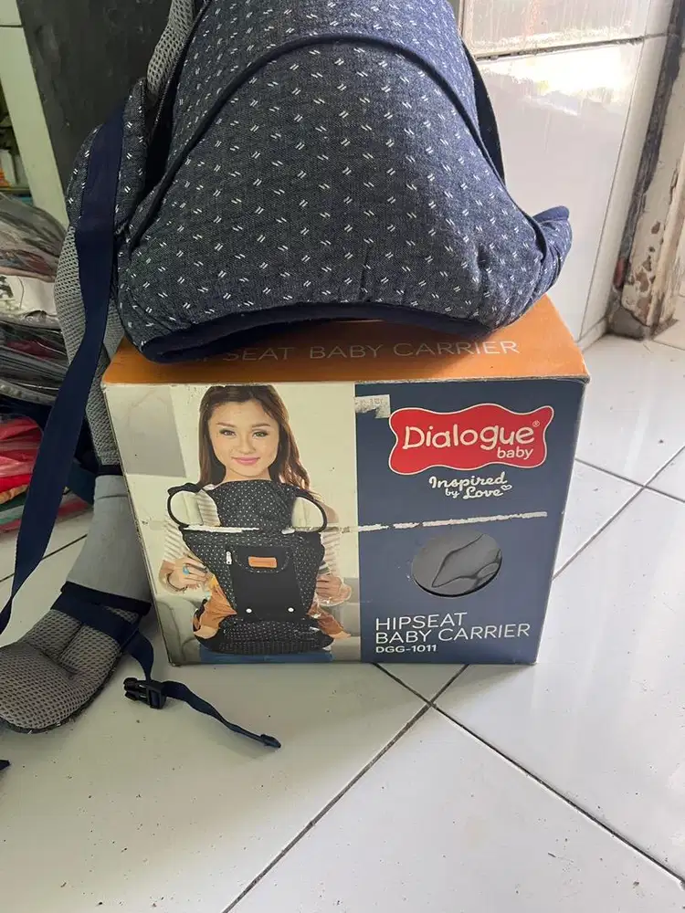 hipseat baby carrier merek dialgue baby