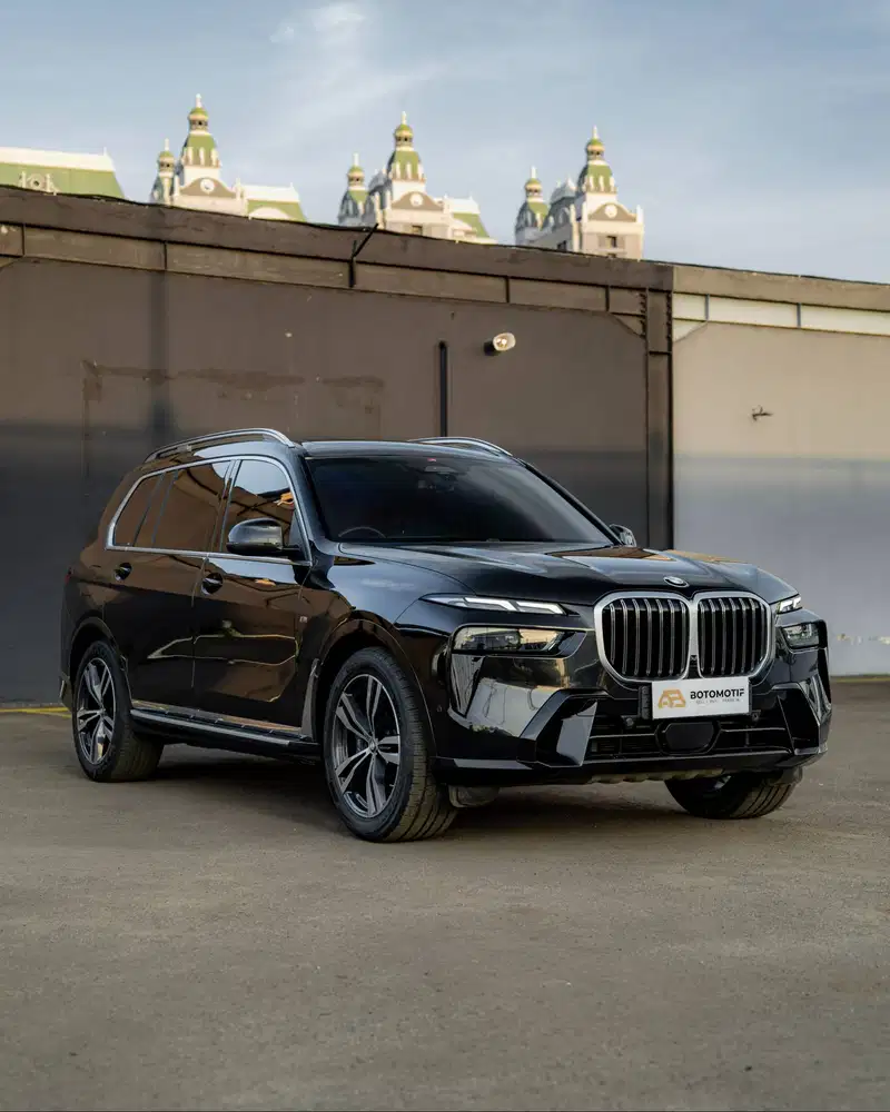 BMW X7 xDrive40i M Sport G07 LCI