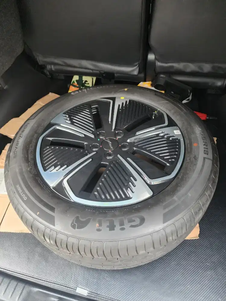 Dijual velg + ban j5