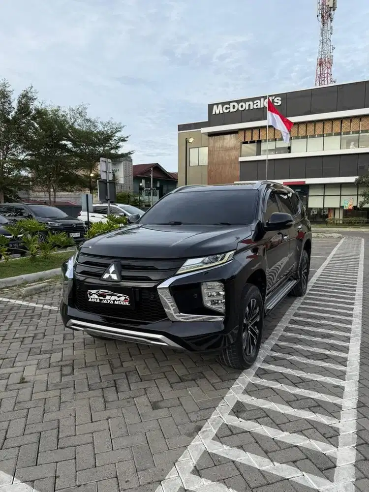 Mitsubichi Pajero sport 4x2 dakar 2022
