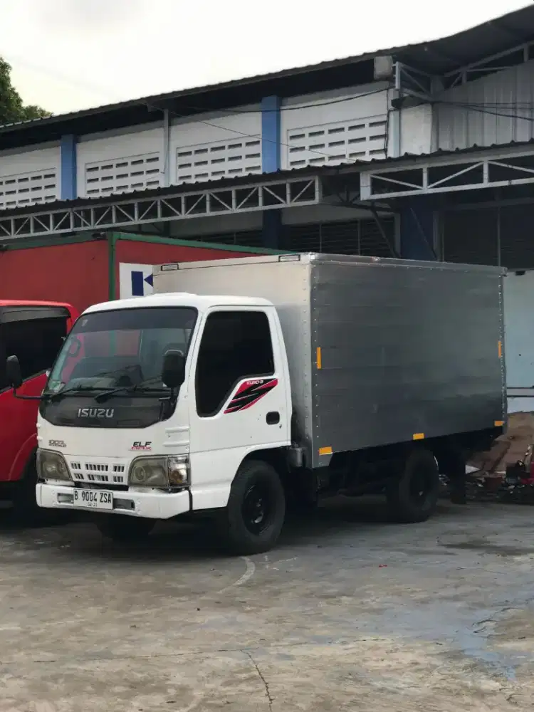 Isuzu elf NKR55 ps100 engkel std box 2012