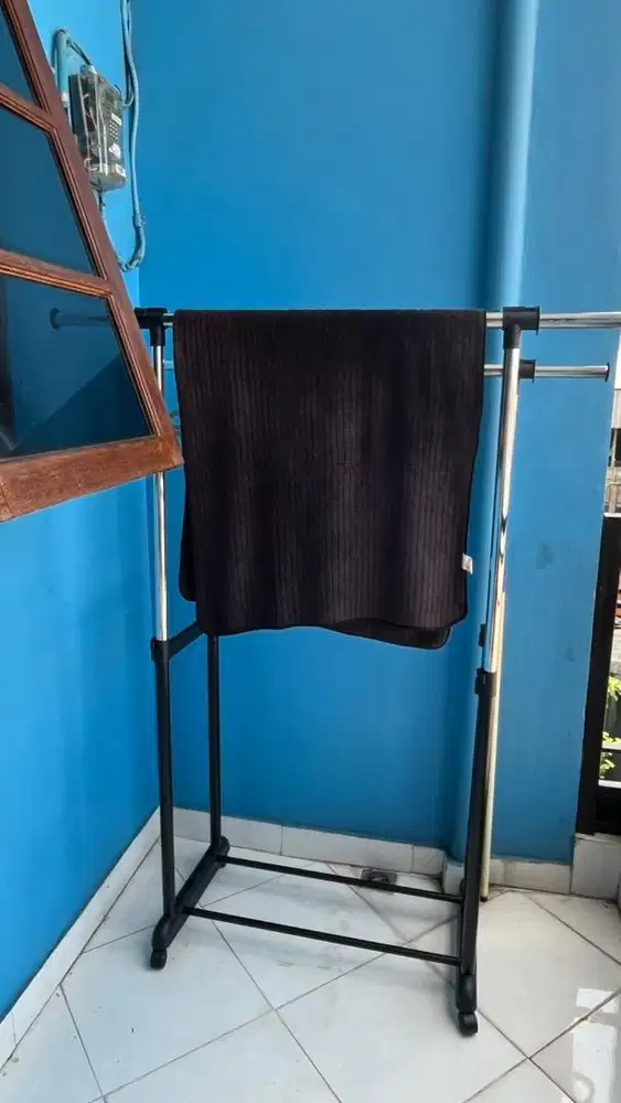 Rak Baju Brand Azko