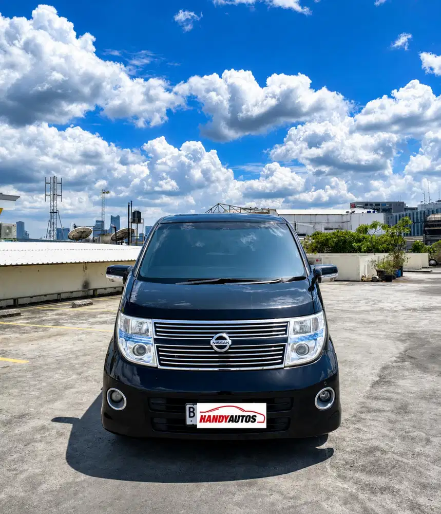Nissan Elgrand 2.5 HWS Black Leather Tahun 2009 Automatic Hitam