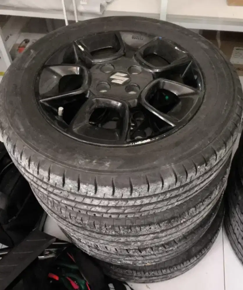 JUAL VELG OEM DAN BAN EX SUZUKI IGNIS 2024