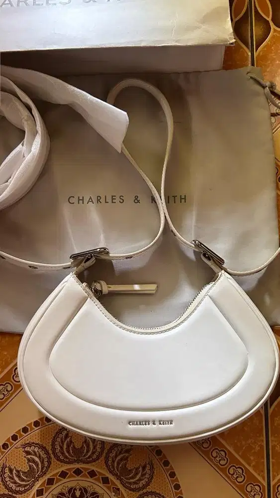 jual tas charles and keith original 100%
