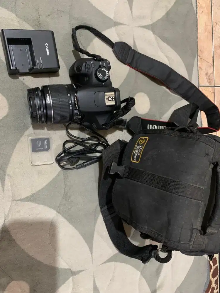 Dijual cepat camera canon 1200D