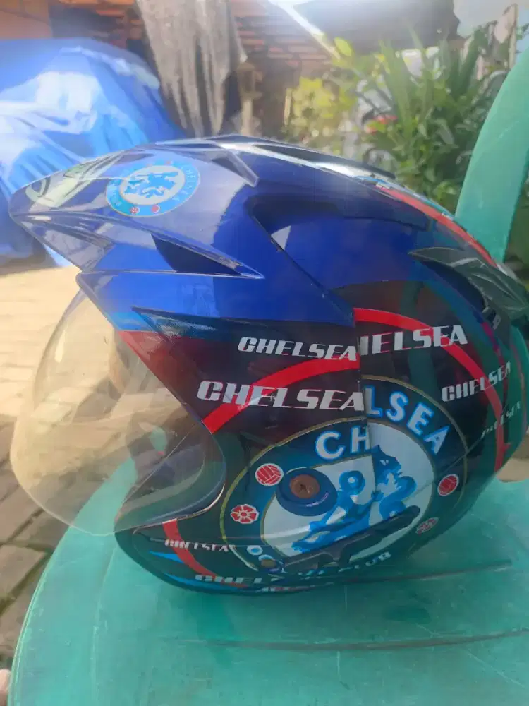 HELM DOUBLE VISOR CHELSEA