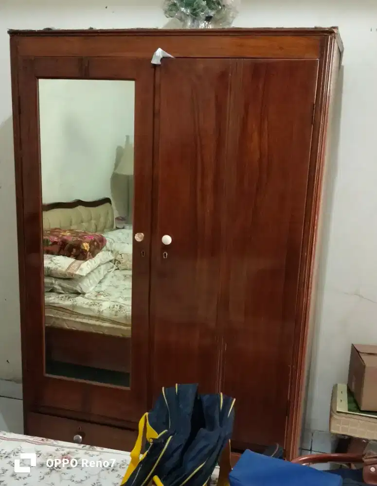 Lemari jati 2 pintu