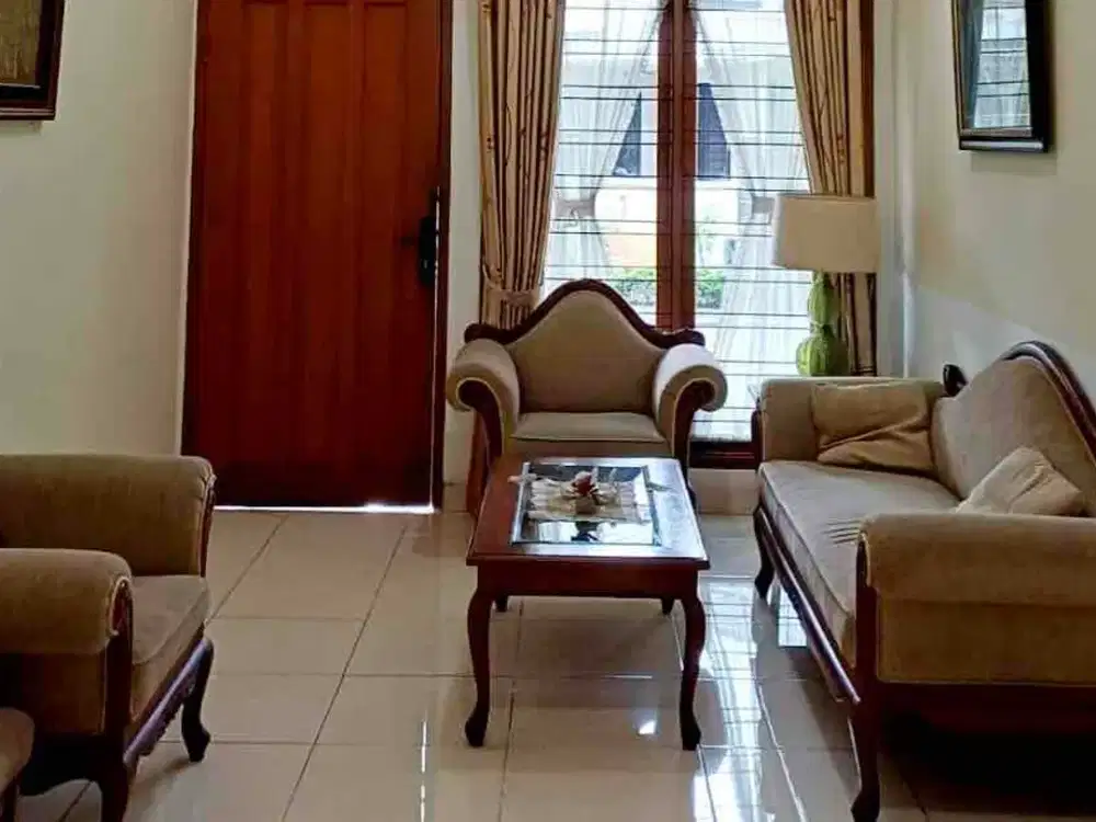 Rumah Hook LT 224 m² di Taman Kencana Loka BSD Serpong Tangerang Selatan