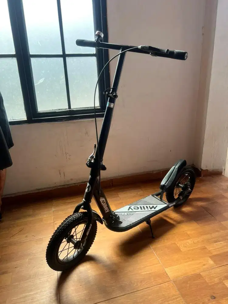 Skuter Sepeda Beli di Jepang baru belum pernah dipakai harga murah