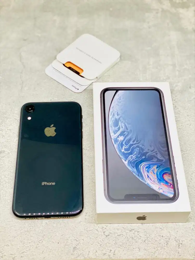 IPHONE XR IBOX 64GB BLACK MASIH MULUS JATUH KE BATHTUB HOTEL