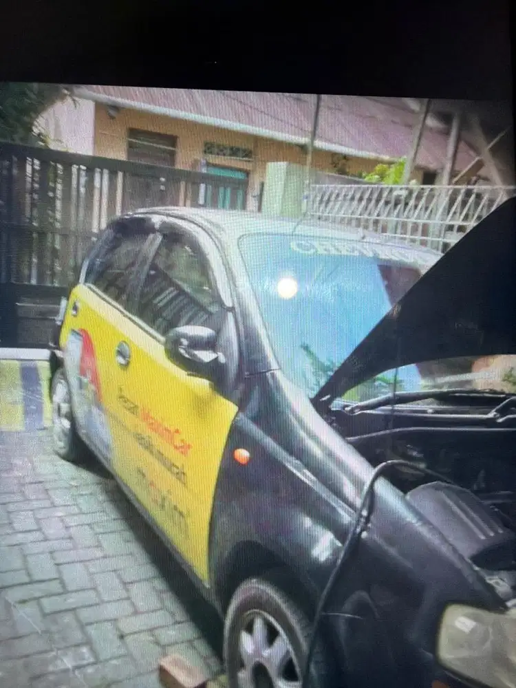Mobil Bekas (Cevrolet Tahun 2004)