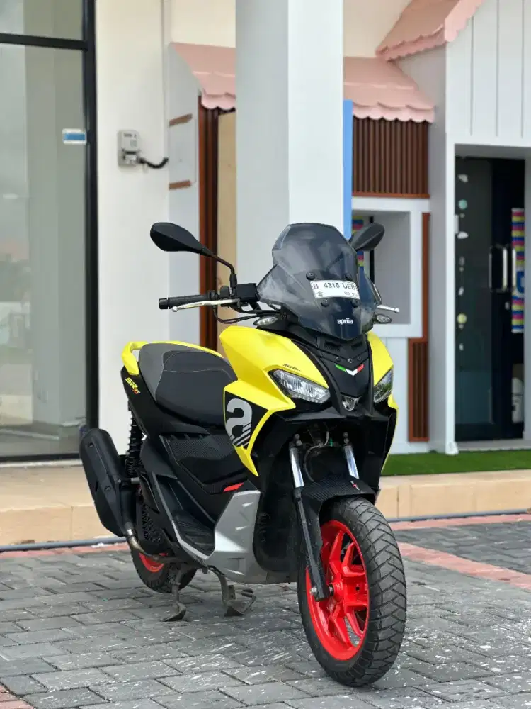 Aprilia sr gt matic touring