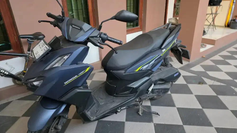 Honda Vario 160 CBS 2024