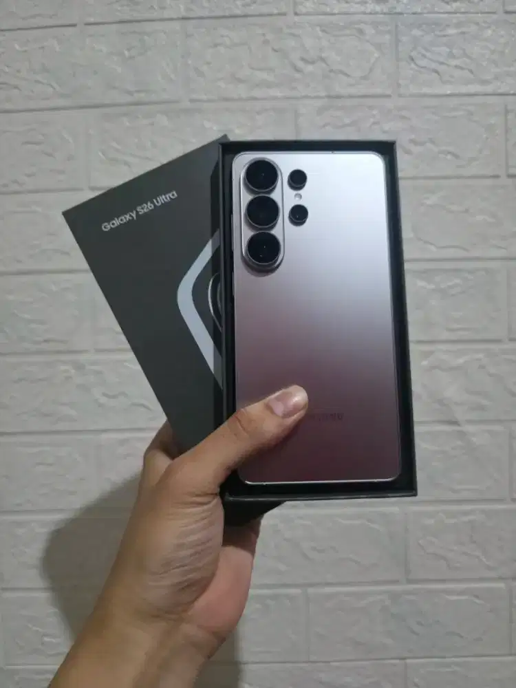Samsung S26 Ultra 12/512gb Like new SEIN Full ori