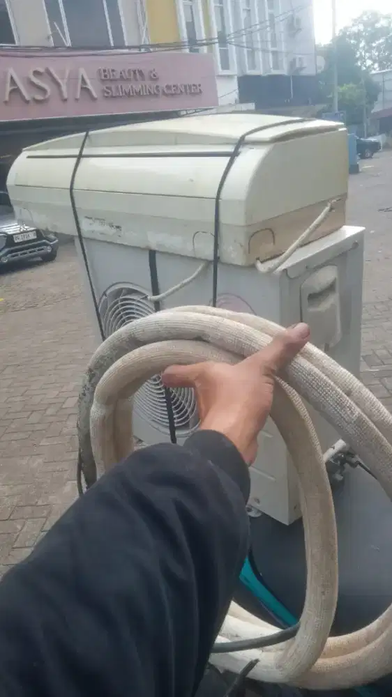 MENERIMA AC BEKAS PALEMBANG