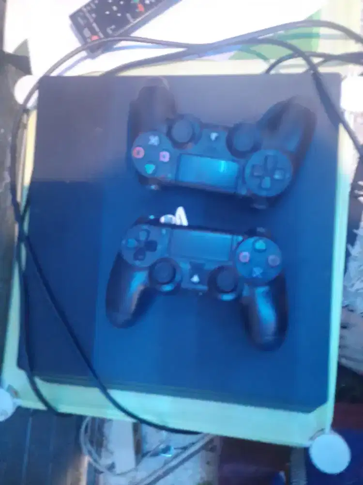 Jual ps4 pro original 1tb